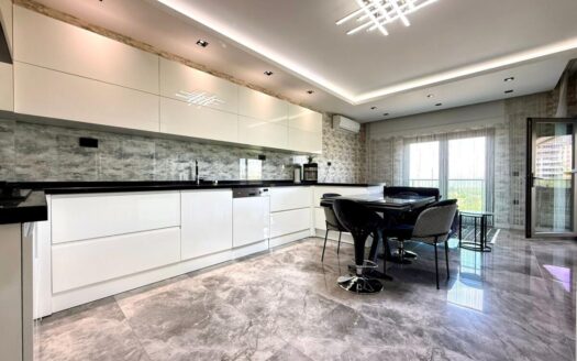 GERZELEDE ÖZEL TASARIM 5+1 HAVUZLU SİTE İÇİ LÜKS DAİRE