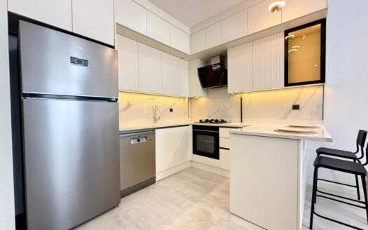 HAVUZLU K.OTOPARKLI AÇIK MUTFAK LÜKS 2+1 DAİRE