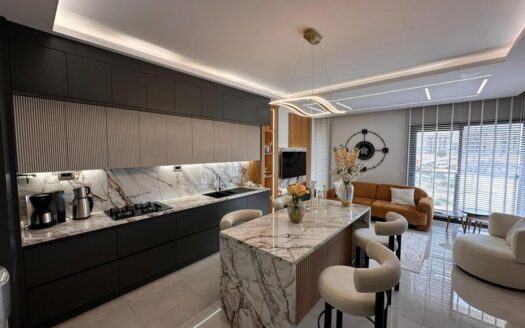 YENİŞAFAKTA 3.5+1 210 m2 ULTRA LÜKS DAİRE