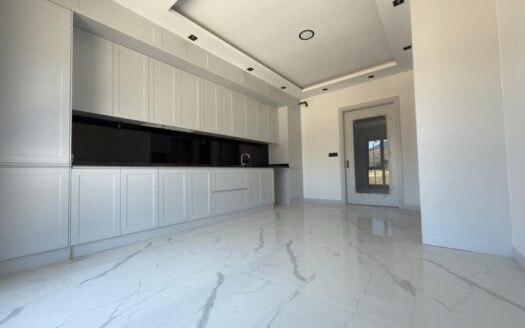 SELÇUKBEYDE SİTE İÇERİSİNDE K.OTOPARKLI AKILLI DAİRE