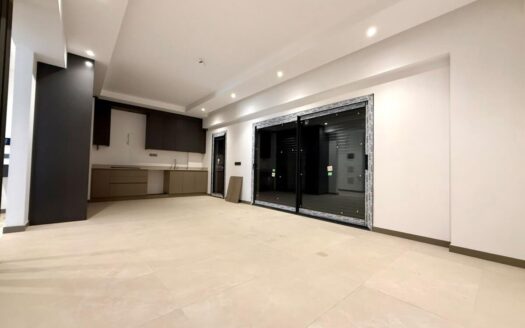 GÖVEÇLİKTE 3,5+1 HAVUZLU ÖNÜ AÇIK DAĞ MANZARALI DAİRE FIRSATI